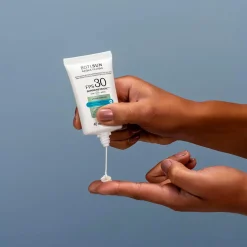 Protector solar facial diario antioledosidad fps 30 40ml botisun acqua fluido